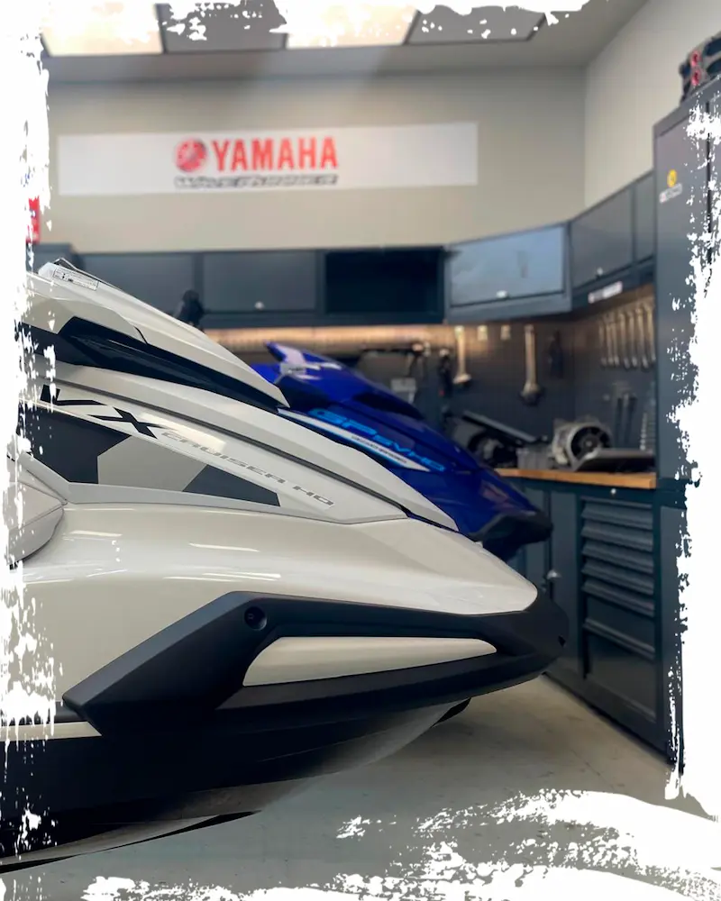Taller de motos de Agua Hypercraft Ibérica. Tu concesionario Yamaha Waverunner en Sevilla